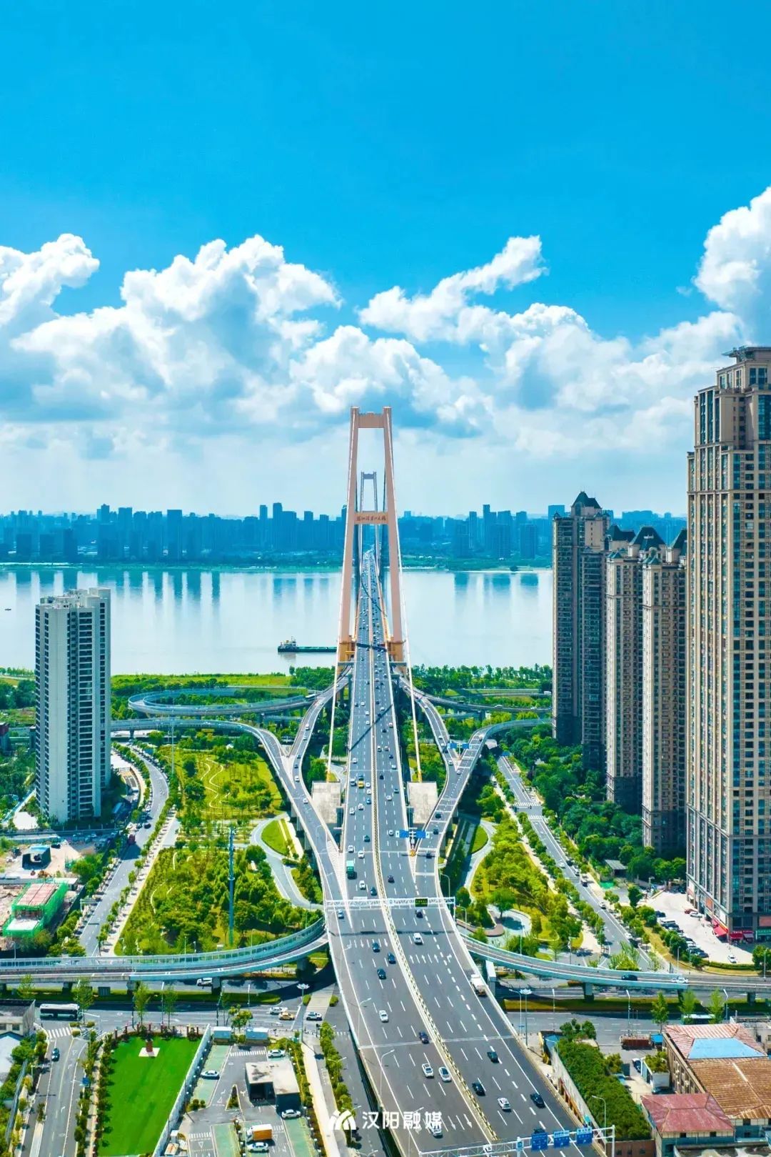 环球国际